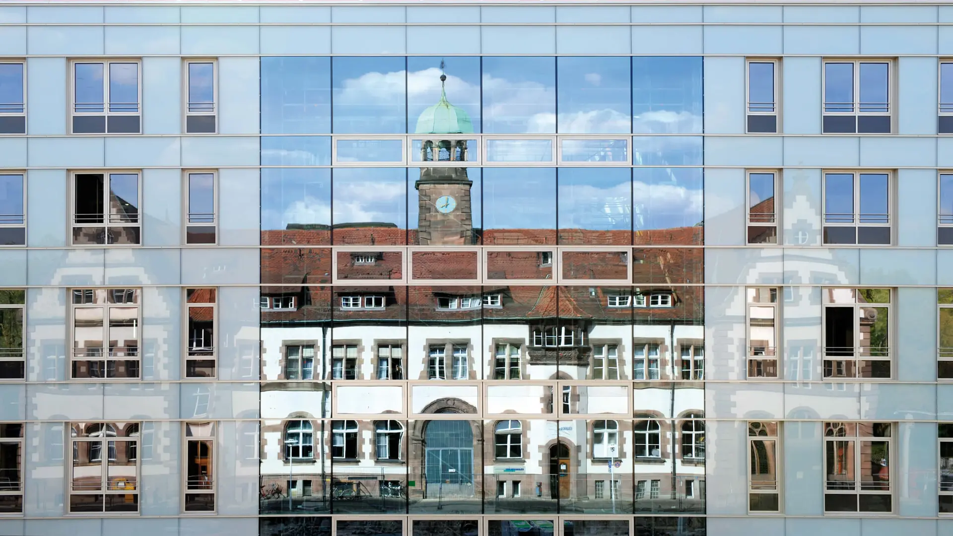 Klinikum Nürnberg Eingangsbereich