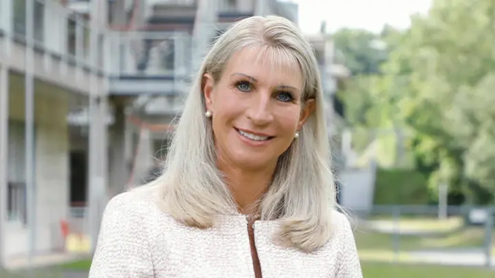 Portrait von Karin Baumüller-Söder