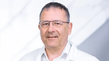 Portrait von Dr. Karl Bodenschatz